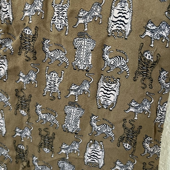 & OTHER STORIES | Khaki Olive Tiger Printed Flounce Mini Ruched Dress | Size 6 - Picture 5 of 12